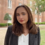 Olivia Bennes headshot
